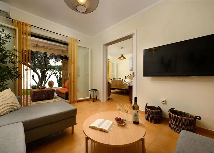 Corfu Dream Holidays * Glifada