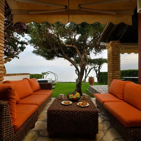 Corfu Dream Holidays * Глифада
